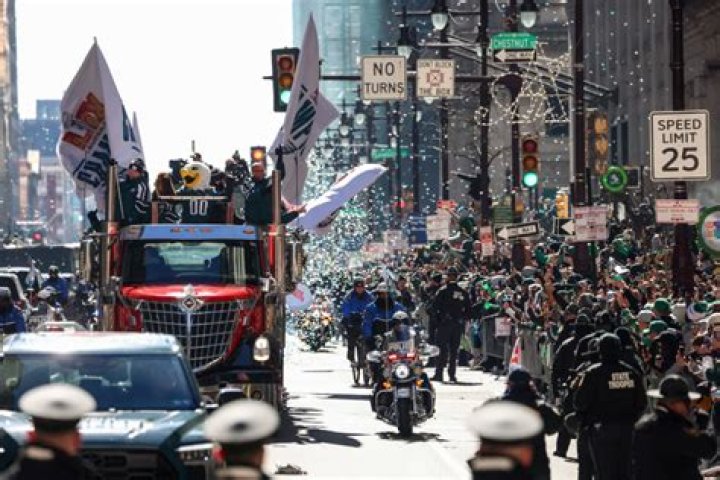 Hire Howie Roseman to Speak at Events