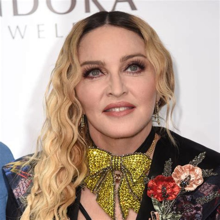 Madonna Finds New Management