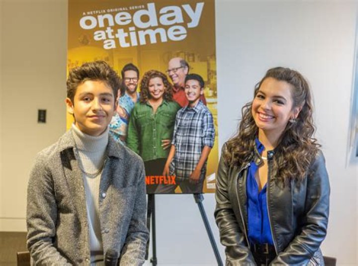 Marcel Ruiz and Isabella Gomez Spill ‘One Day At A Time’ Season 3 Tea! – Celeb Secrets