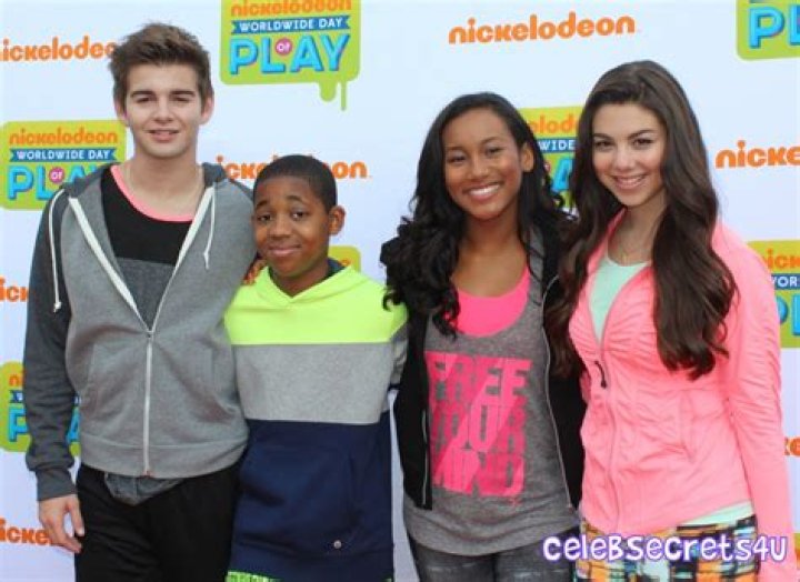 Nickelodeon Goes Dark For 11th Annual Worldwide Day of Play – Exclusive Photos & Videos! – Celeb Secrets