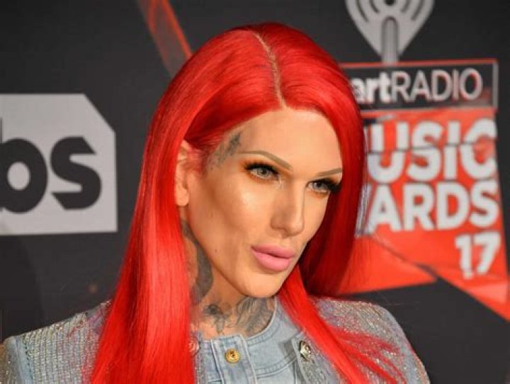 What is Jeffree Star’s Real Eye Color?